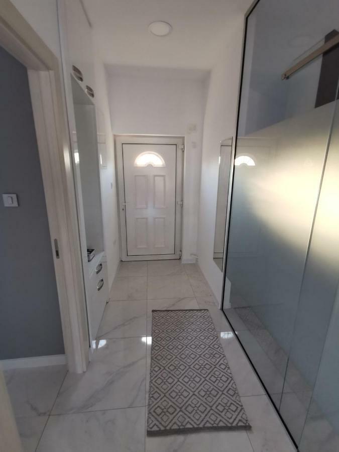 Premium Two-Bedroom Apartment Viskovo Exterior foto